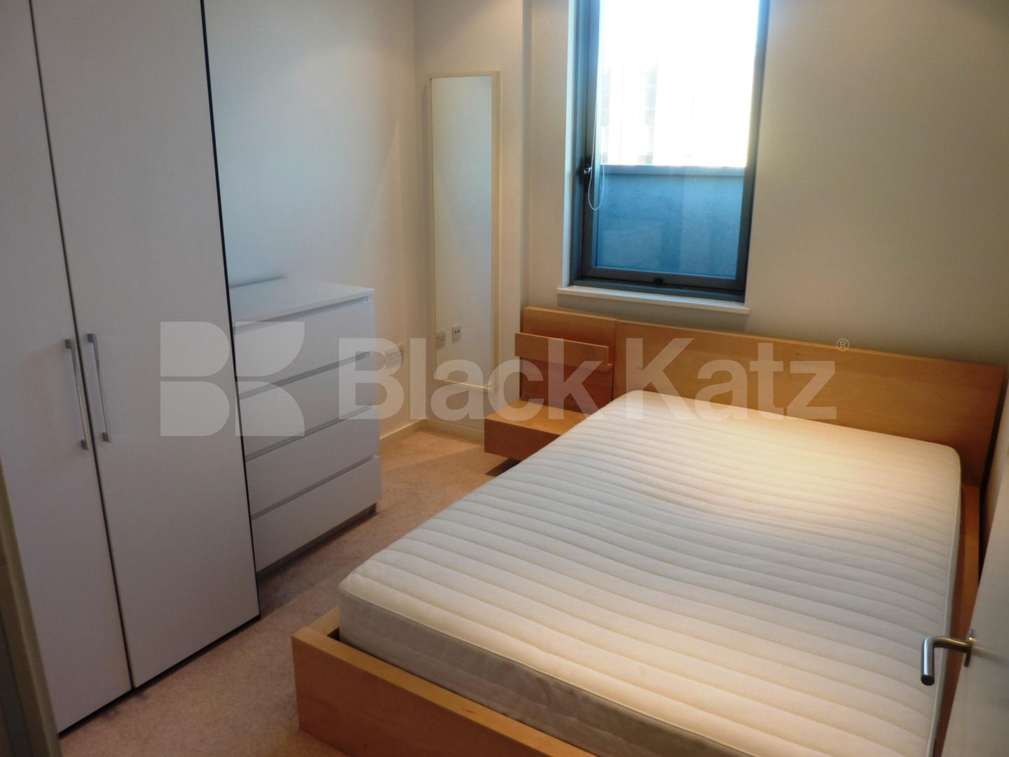 			NEW INSTRUCTION!, 2 Bedroom, 1 bath, 1 reception Flat			 The Pad, Holloway Road, HOLLOWAY